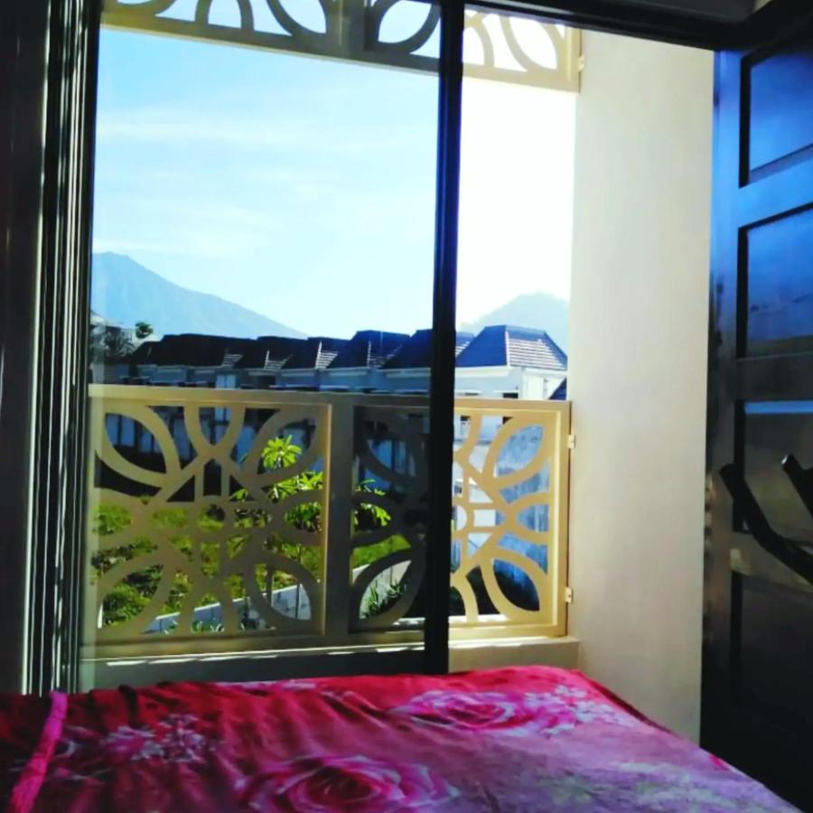 Family Villa Syariah C-37 Batu Exterior foto